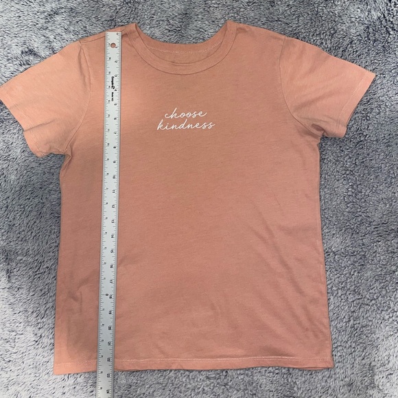 Zoe + Liv Women’s Short Sleeve Statement Tee - Picture 2 of 6